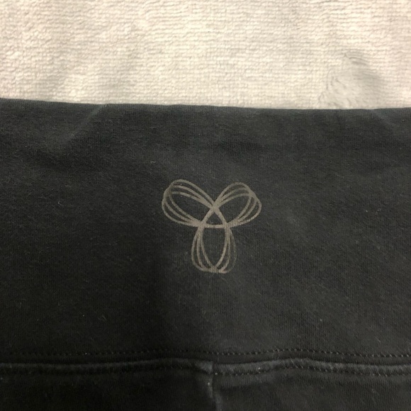 TNA pink leggings - Picture 3 of 5